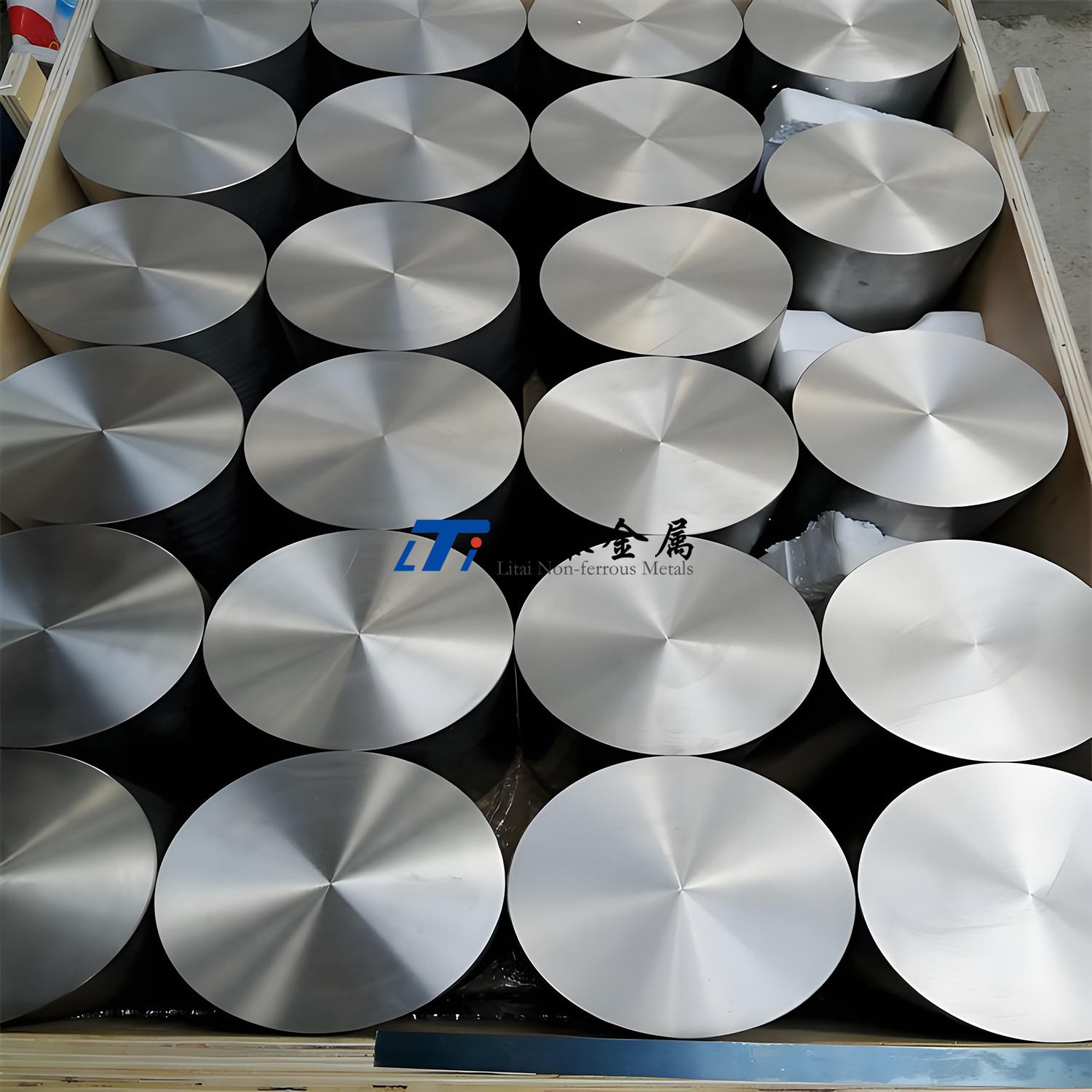 1755048670324815.jpg 6c5081950f736602c667e13a717e0e52.jpg